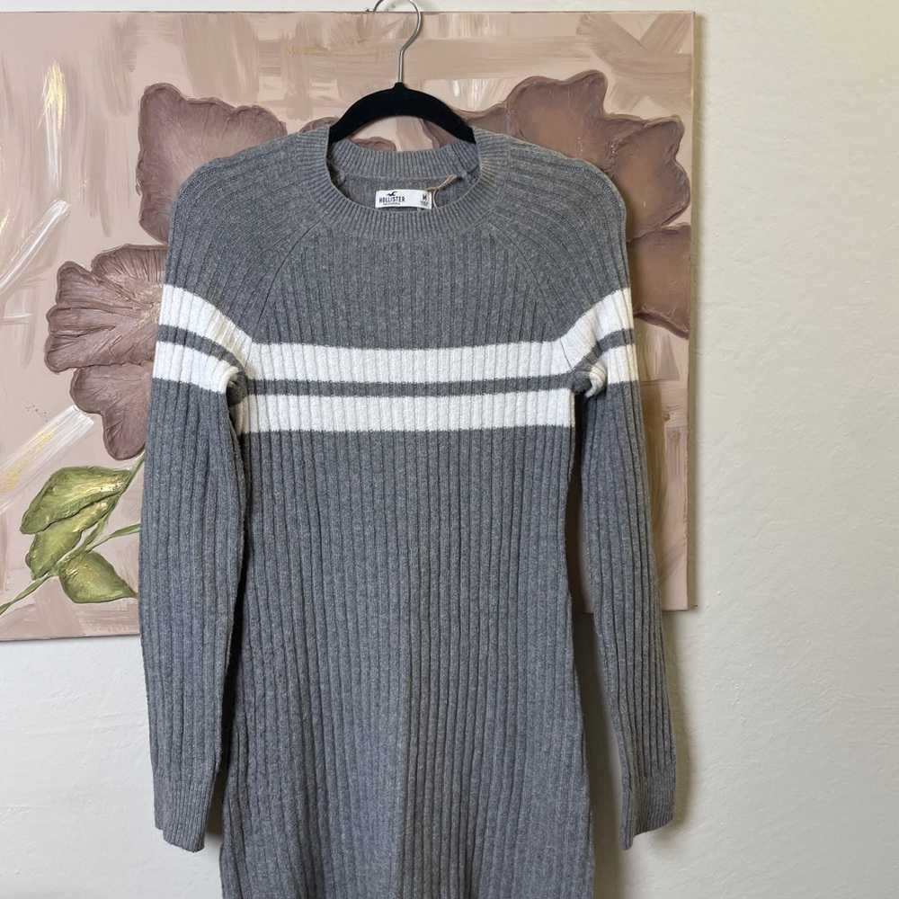 Hollister Gray Knit Sweater